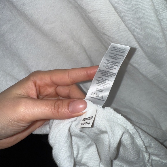 Alpha Chi Omega Canvas White and Navy Graphic Tee - Picture 6 of 6